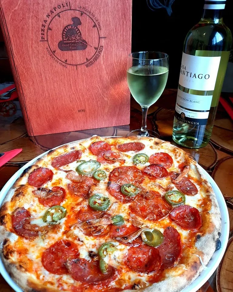 Pizza Napoli 