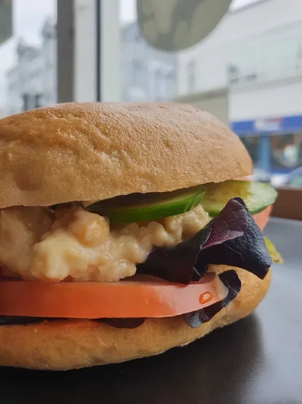 Tu-Nah, Tomato & Mayo