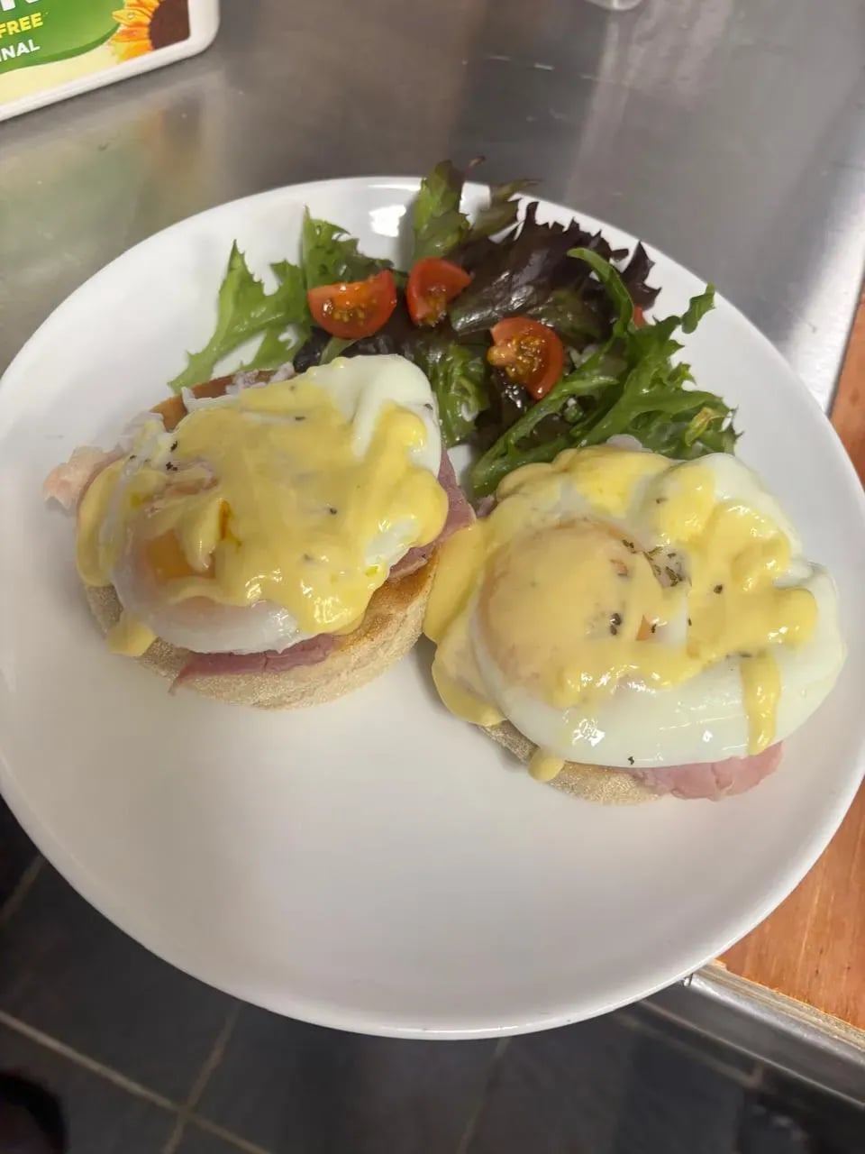 Eggs Benedict