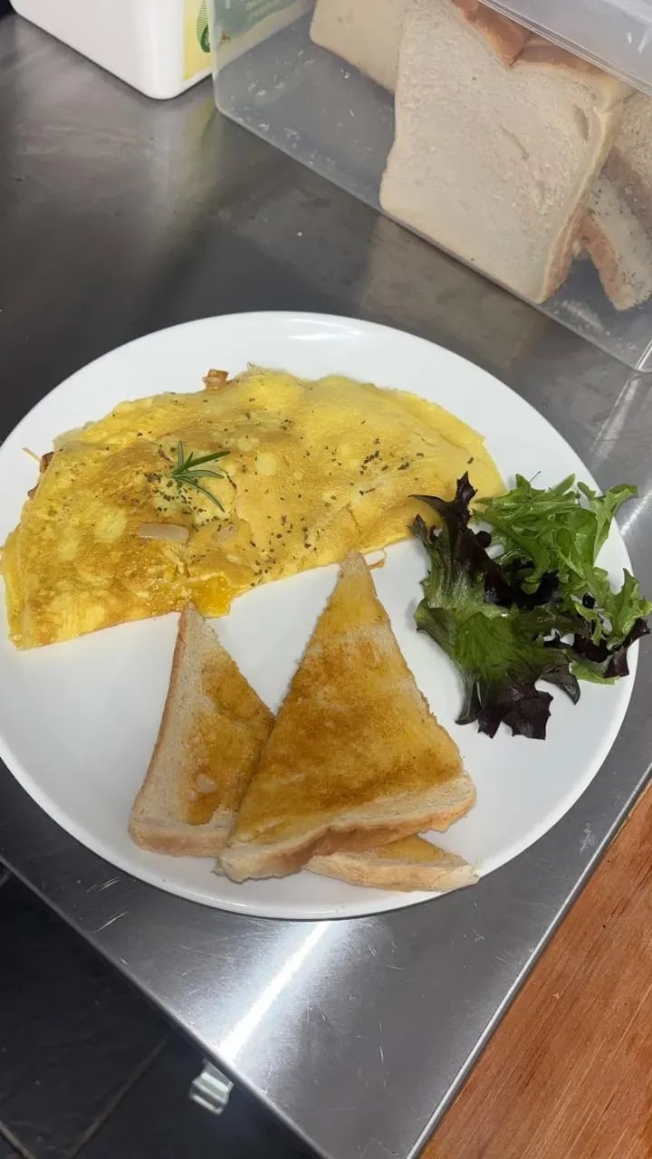 Omelette with 2 Fillings